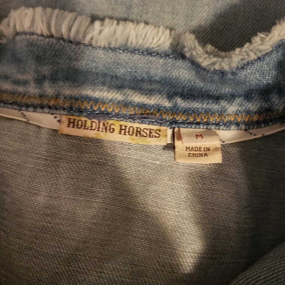 Anthro Holding Horses top - Picture 7 of 8